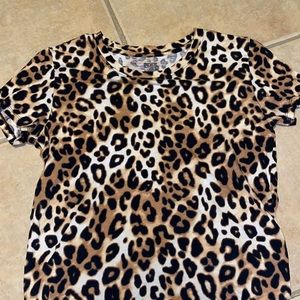 VS PINK Leopard Tee